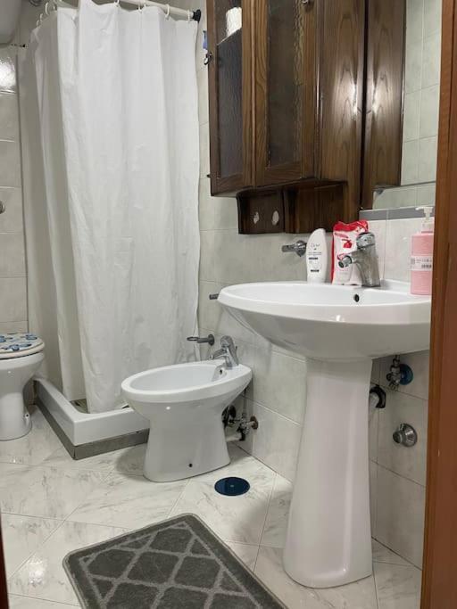 Apartament Emyesabi Neapol Zewnętrze zdjęcie